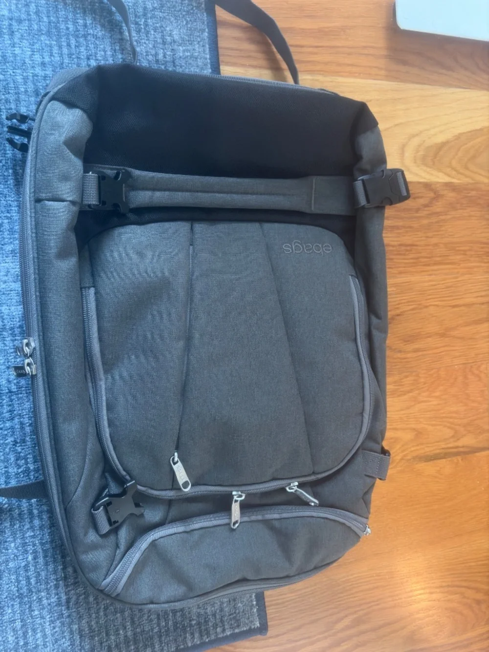 eBags Motherlode Jr Travel Backpack (expandable) excellent used condition